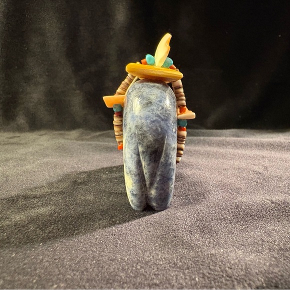 Zuni Stone Bear Fetish - Picture 6 of 11